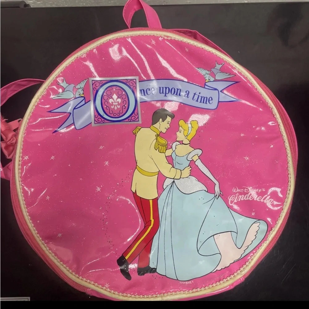 Vintage Disney’s Cinderella Round Luggage/Train Case Pink Case With Pearl Trim